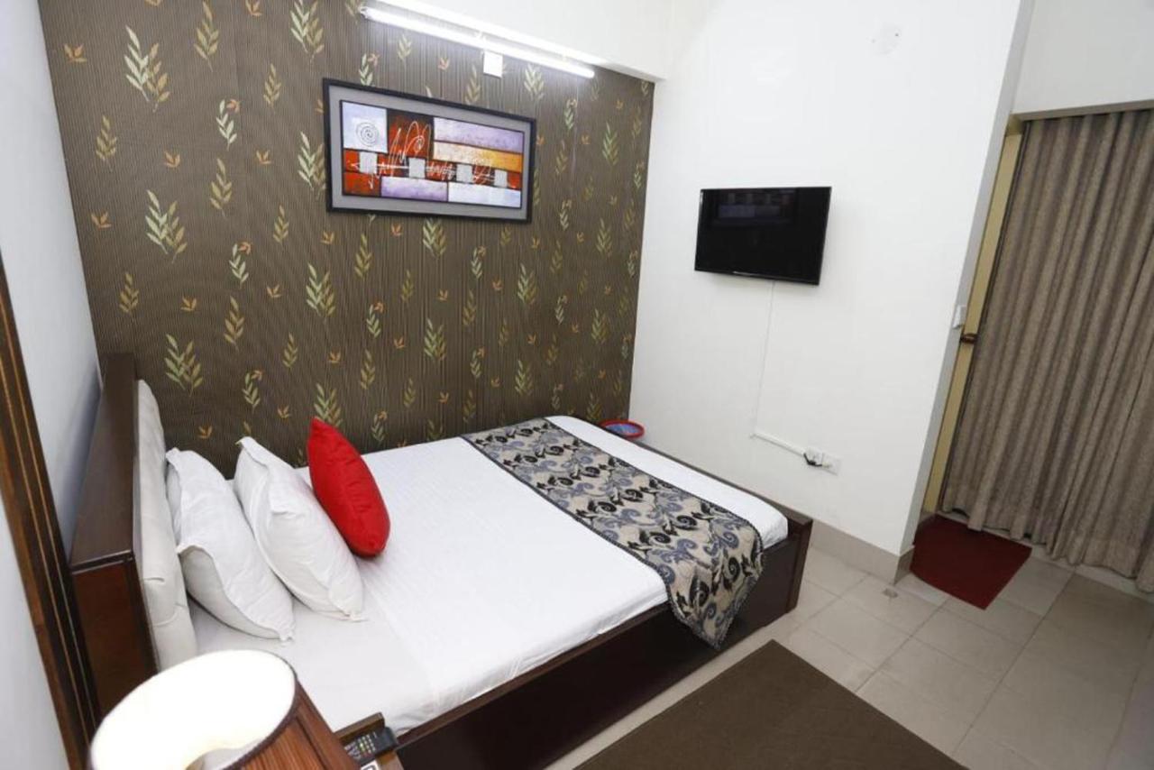 Hotel Grand Circle Inn Dakka Kültér fotó
