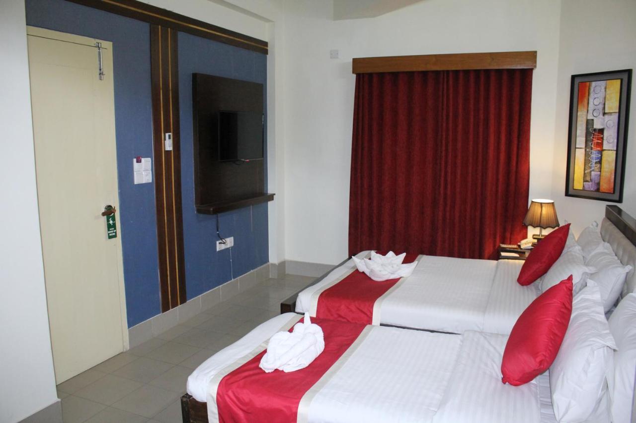 Hotel Grand Circle Inn Dakka Kültér fotó
