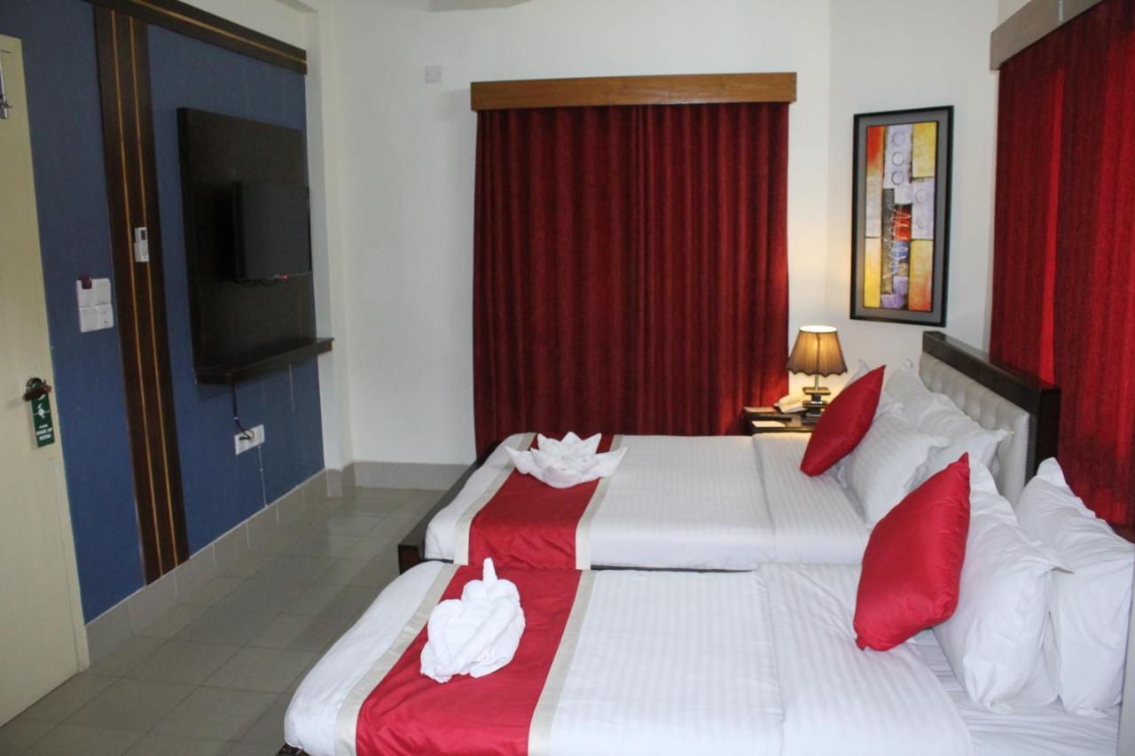 Hotel Grand Circle Inn Dakka Kültér fotó